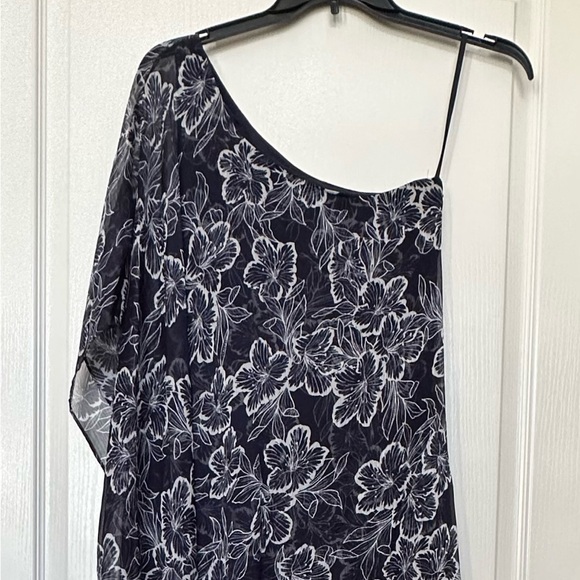 Ralph Lauren Dress - Picture 2 of 10